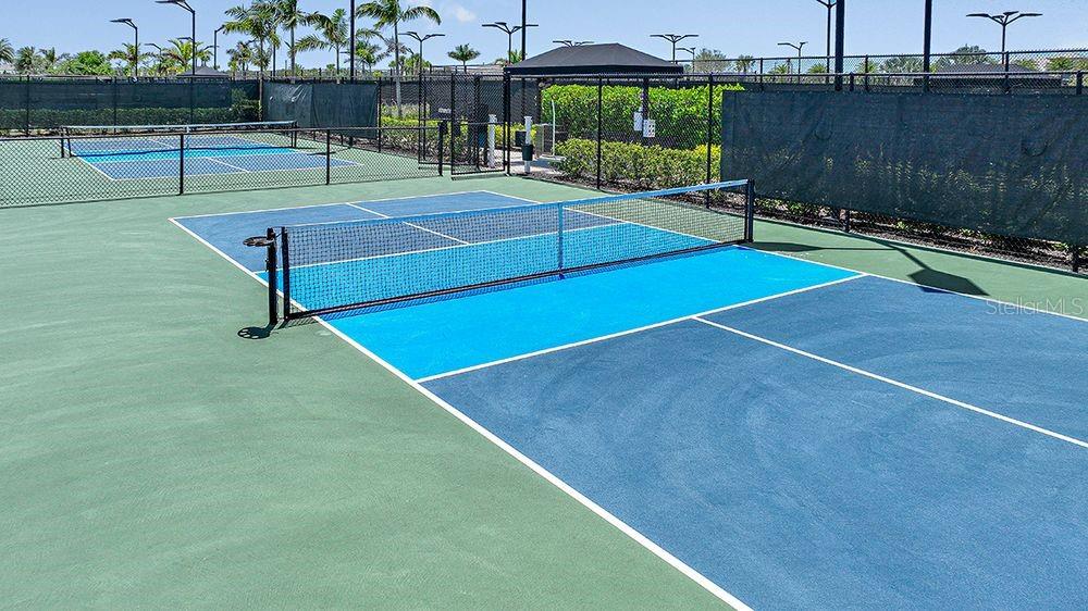 AZARIO ESPLANADE - Residential