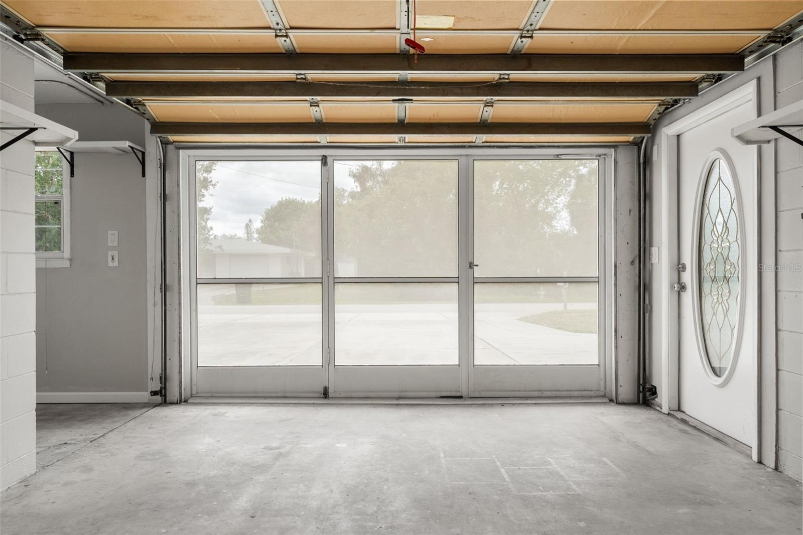 GOLDEN ACRES 1ST ADD - Residential