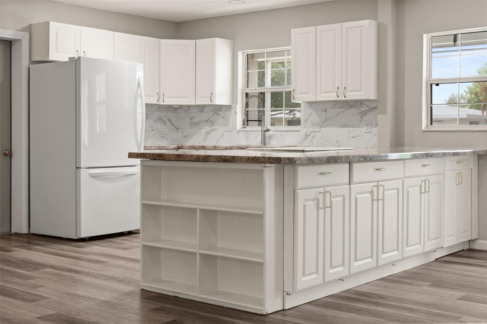 GOLDEN ACRES 1ST ADD - Residential