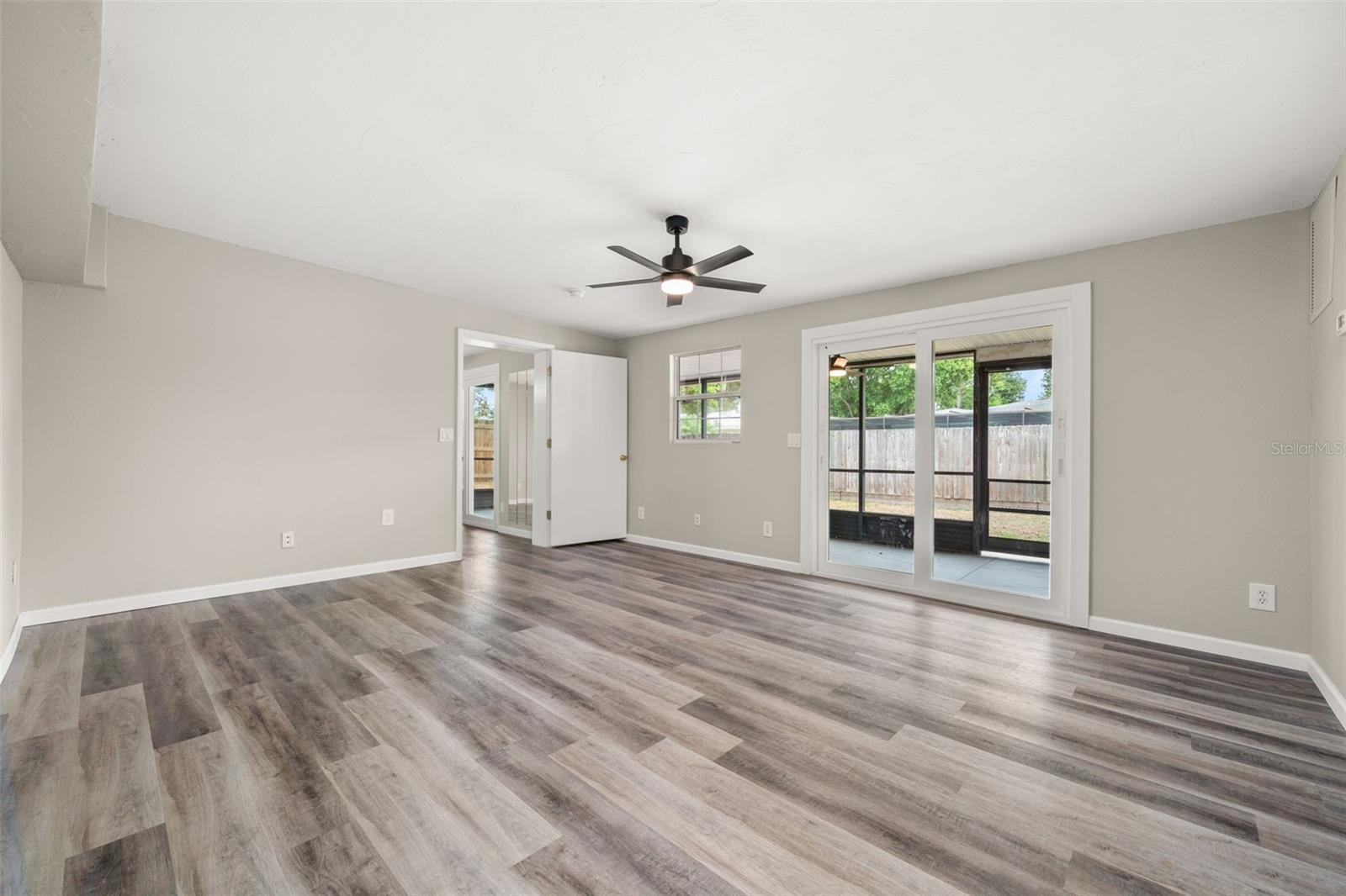 GOLDEN ACRES 1ST ADD - Residential