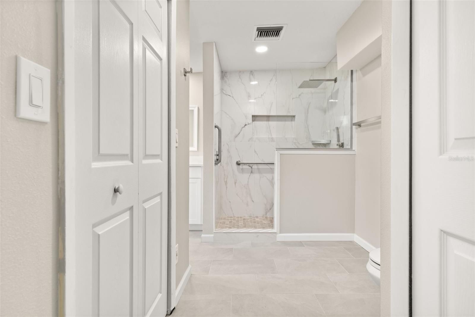 GOLDEN ACRES 1ST ADD - Residential