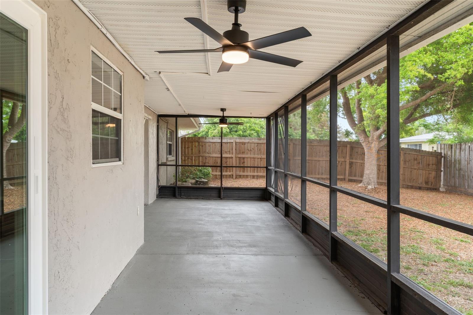 GOLDEN ACRES 1ST ADD - Residential