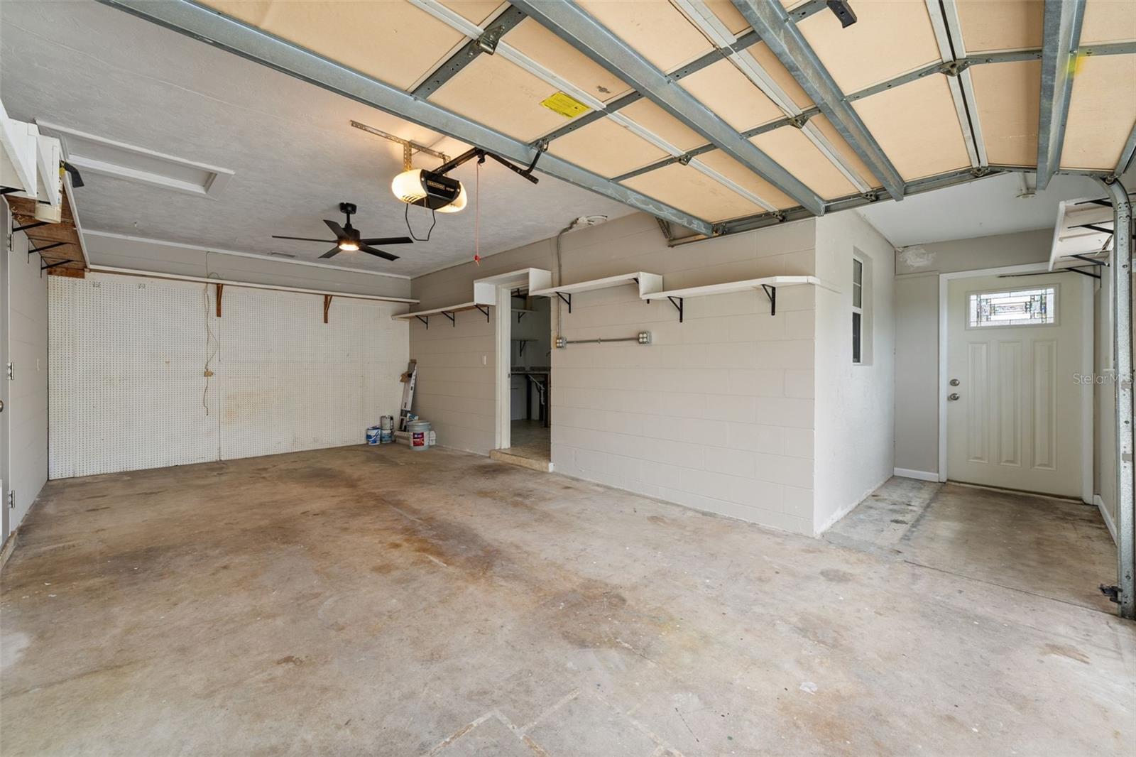 GOLDEN ACRES 1ST ADD - Residential