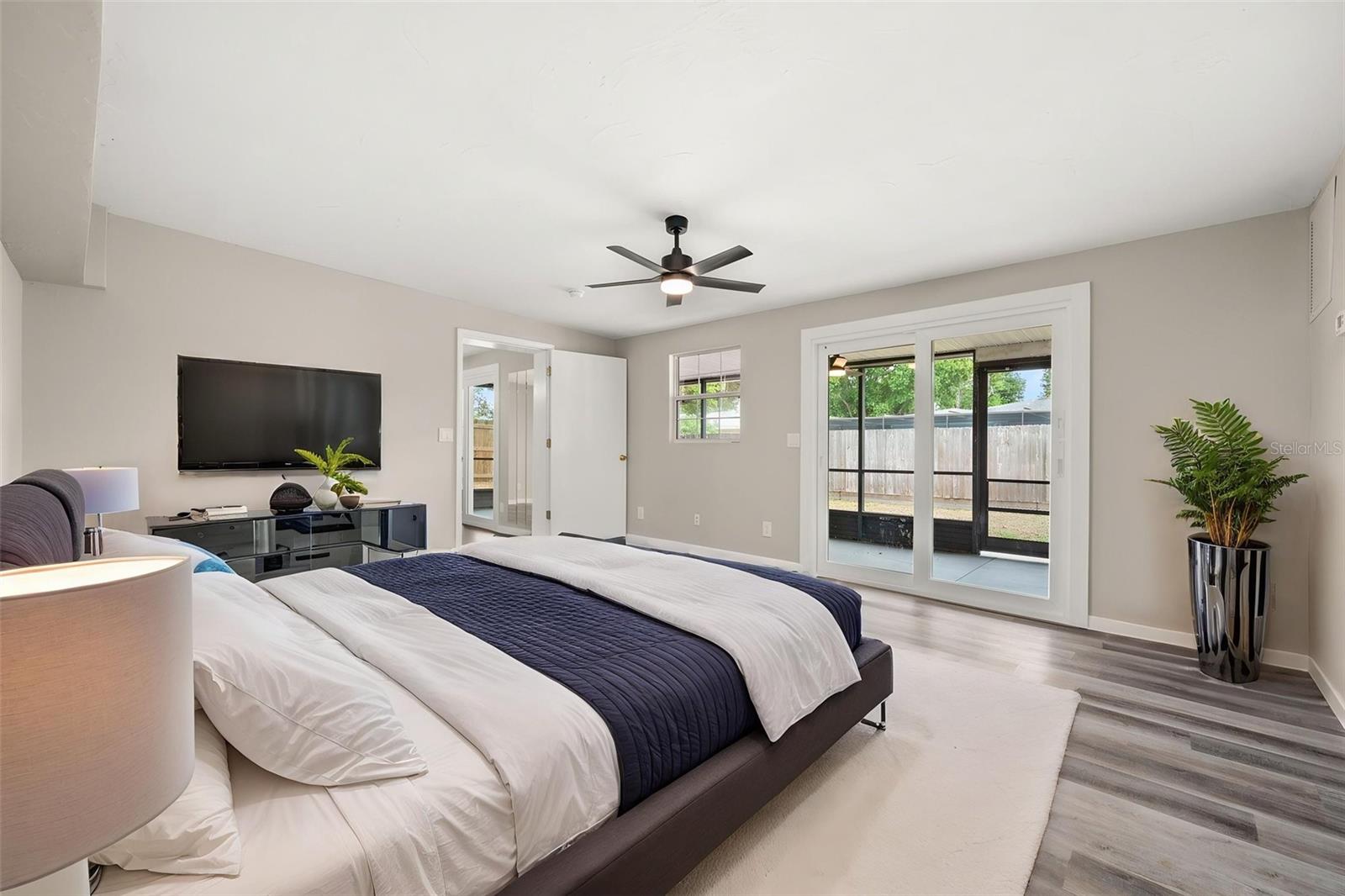 GOLDEN ACRES 1ST ADD - Residential