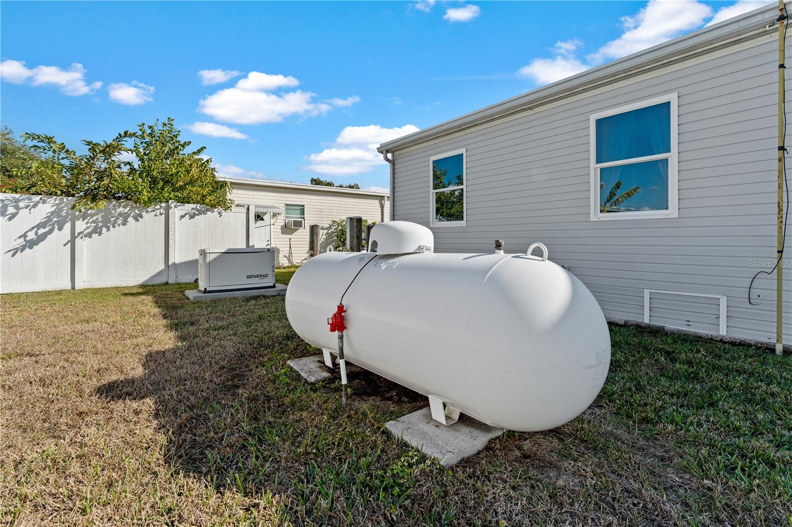 ZEPHYR RIDGE - Residential