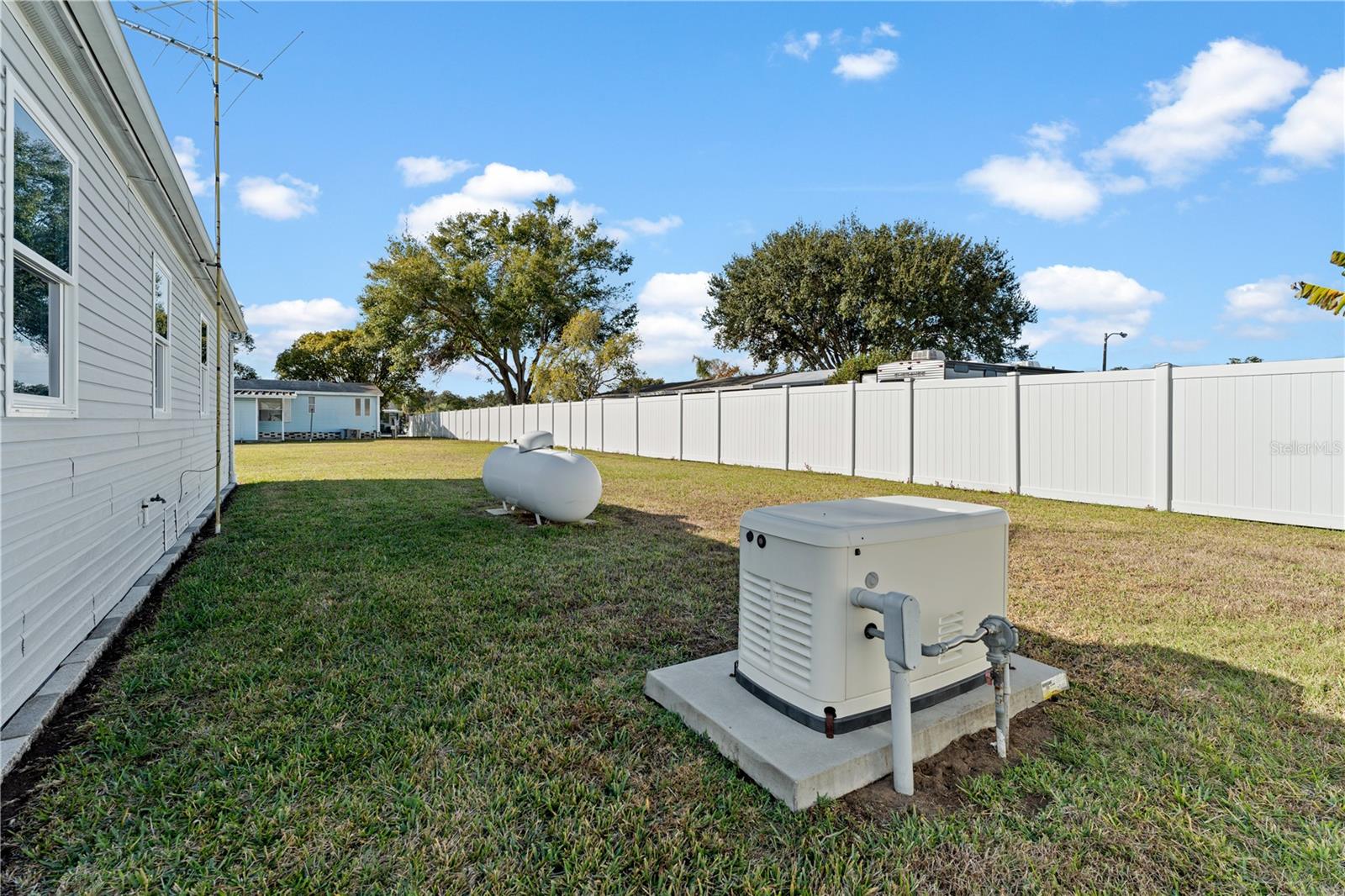 ZEPHYR RIDGE - Residential