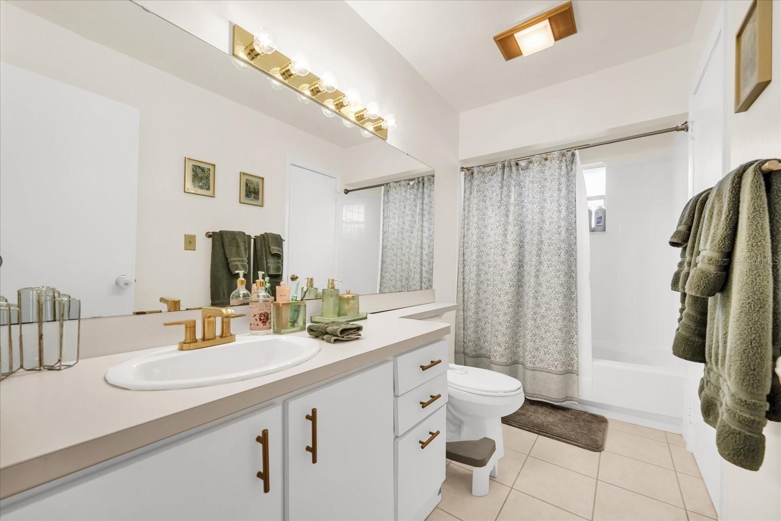 LIME TREE VILLAGE - Residential