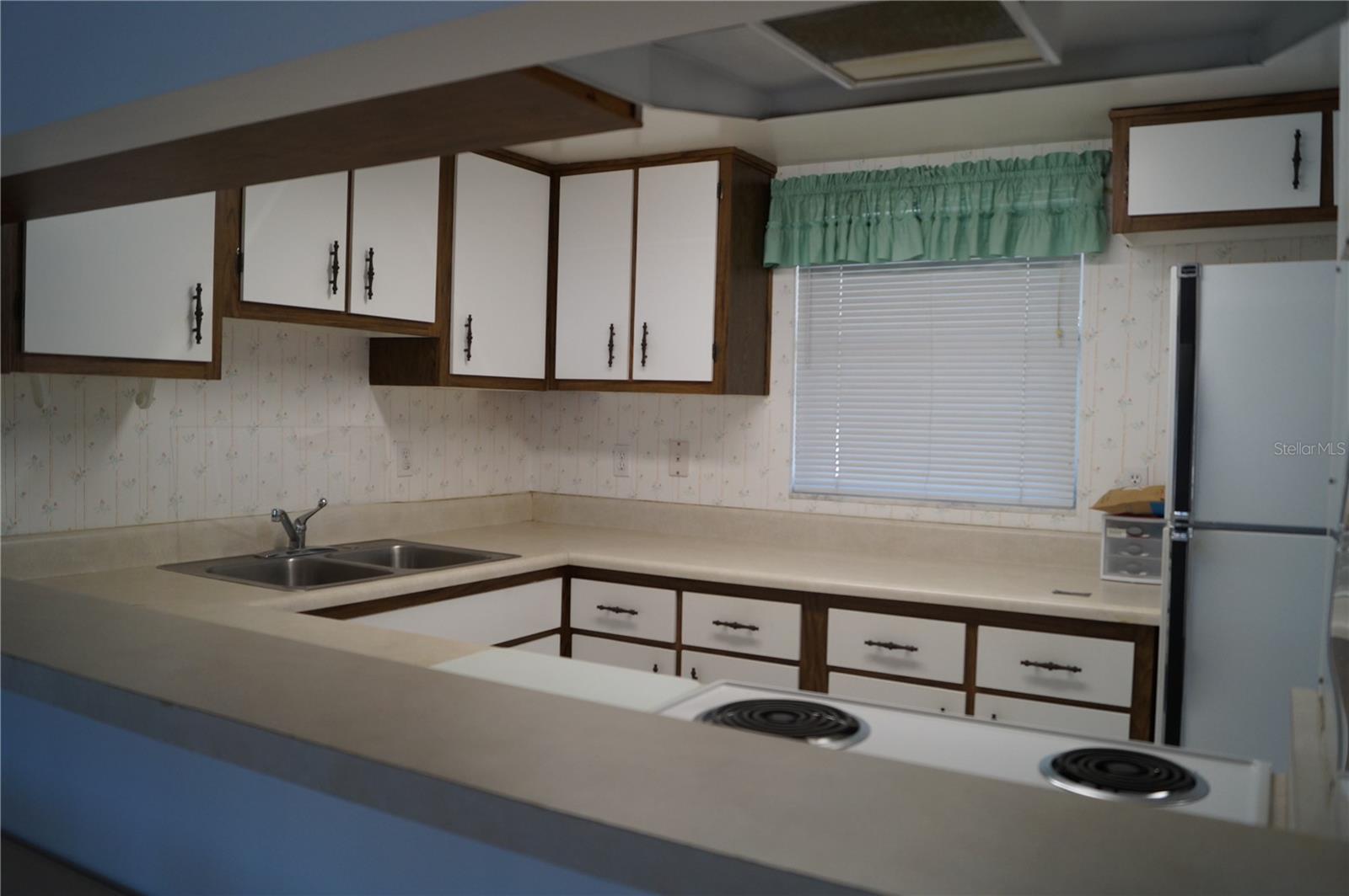 BOULEVARD CLUB THE CONDO - Residential