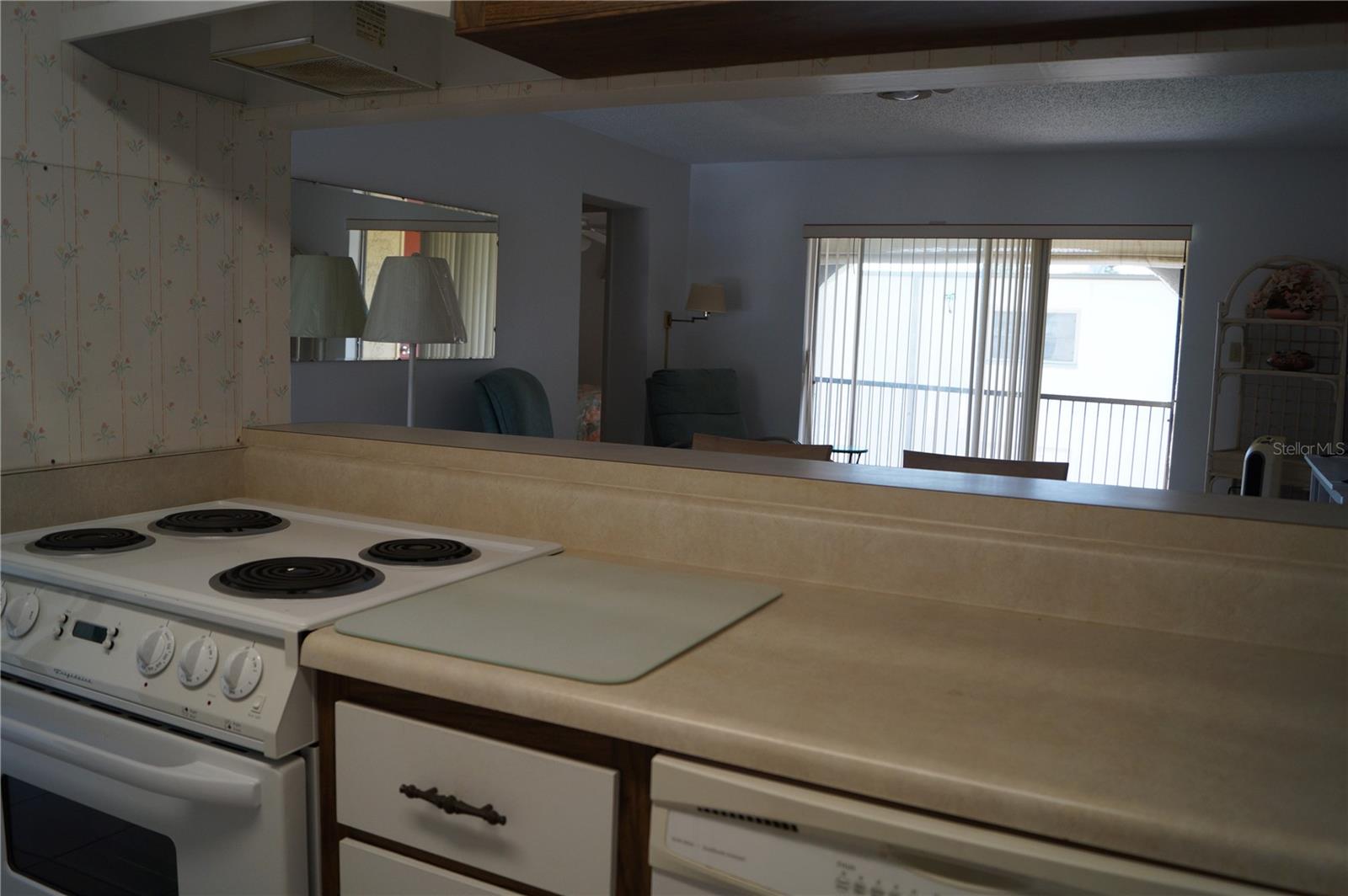 BOULEVARD CLUB THE CONDO - Residential