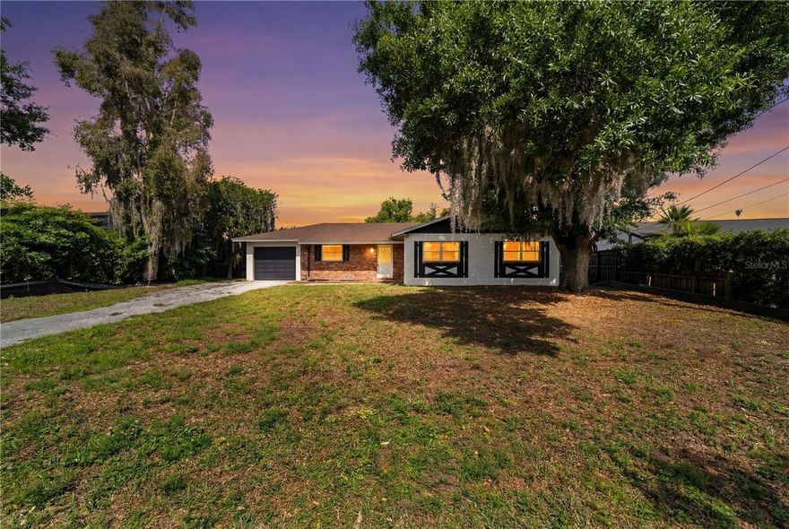 Lakefront home on over 1 acre in Winter Park with direct frontage on Lake Spier.
Positioned on a private, spring-fed lake, this property presents a rare opportunity to build a brand-new luxury residence or thoughtfully renovate the existing home into a refined lakefront retreat. The expansive lot, tranquil water views, and ownership extending into the lake create a setting defined by privacy, nature, and long-term value.
Located in one of Winter Park’s most established areas, just minutes from Park Avenue, top-rated schools, and everyday conveniences, this is a unique canvas for those looking to create something truly exceptional.
No HOA. No CDD.