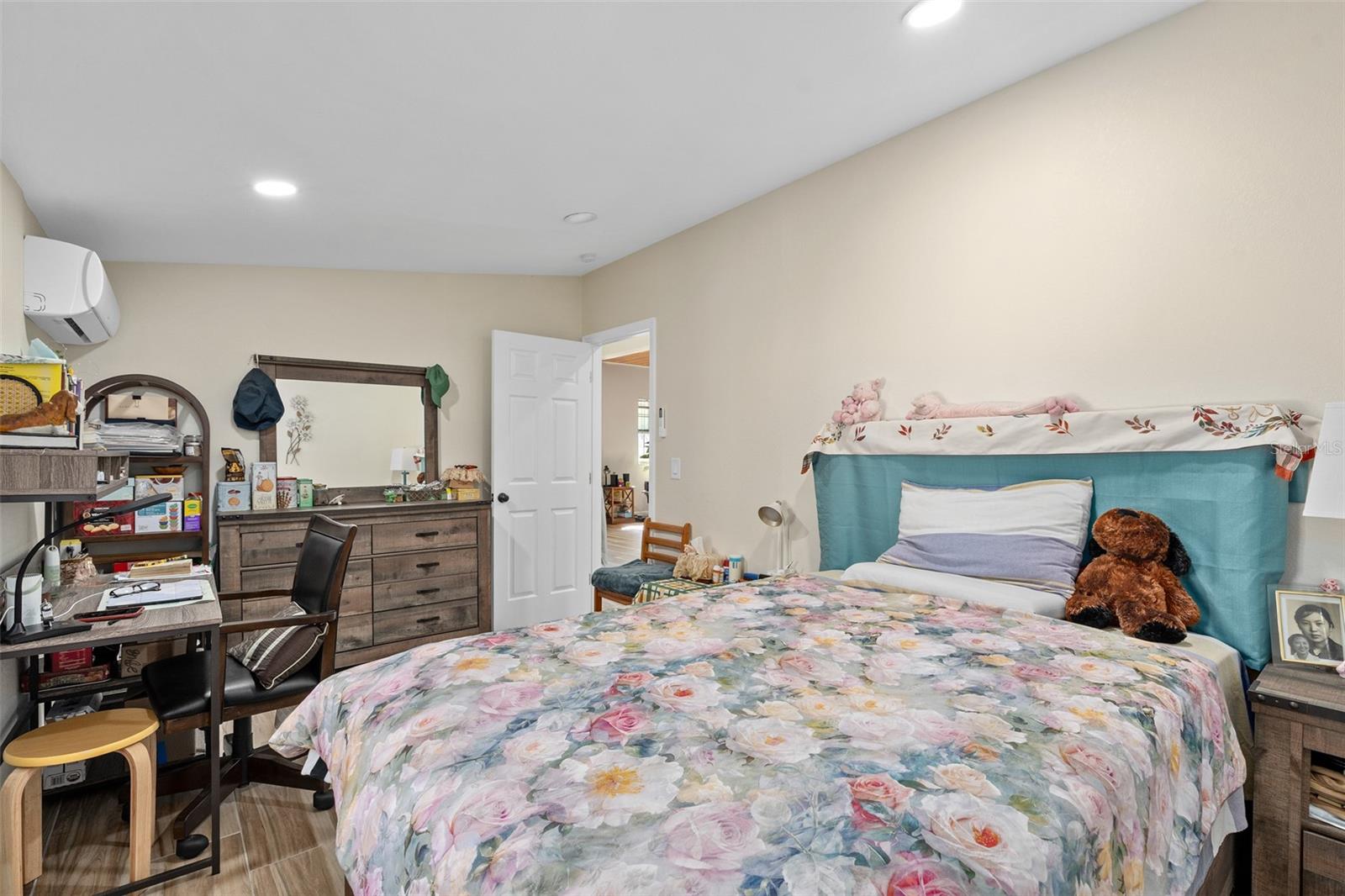 HUGHEY HEIGHTS - Residential