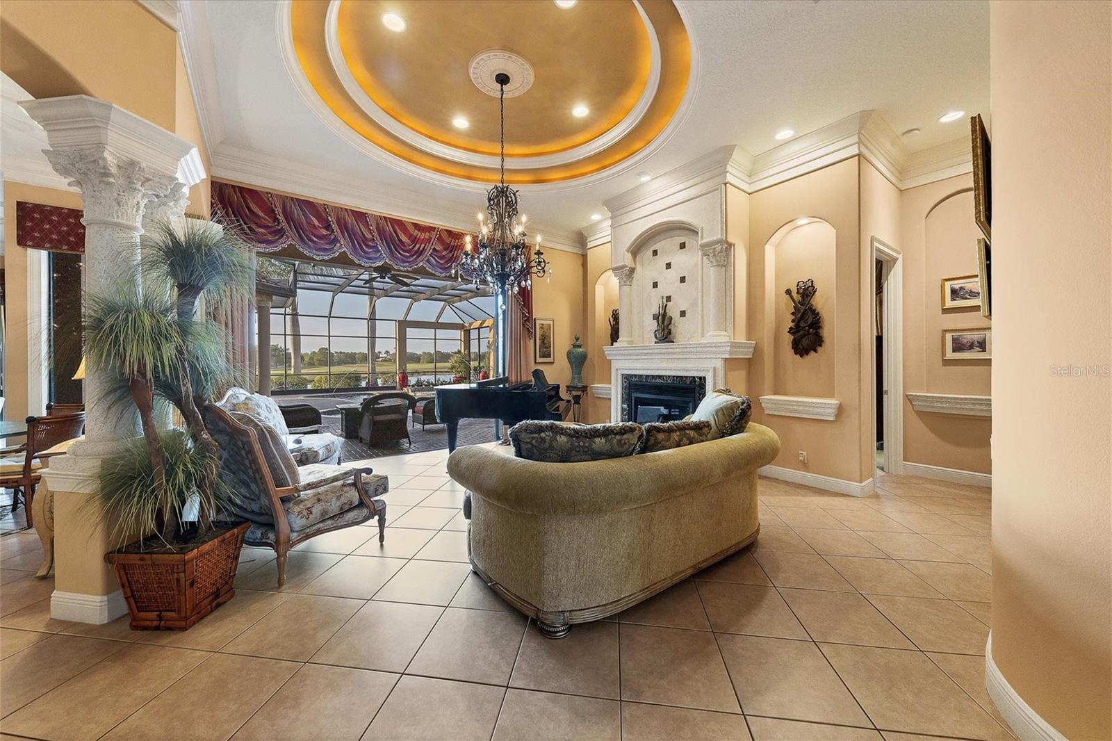 LAKEWOOD RANCH COUNTRY CLUB - Residential