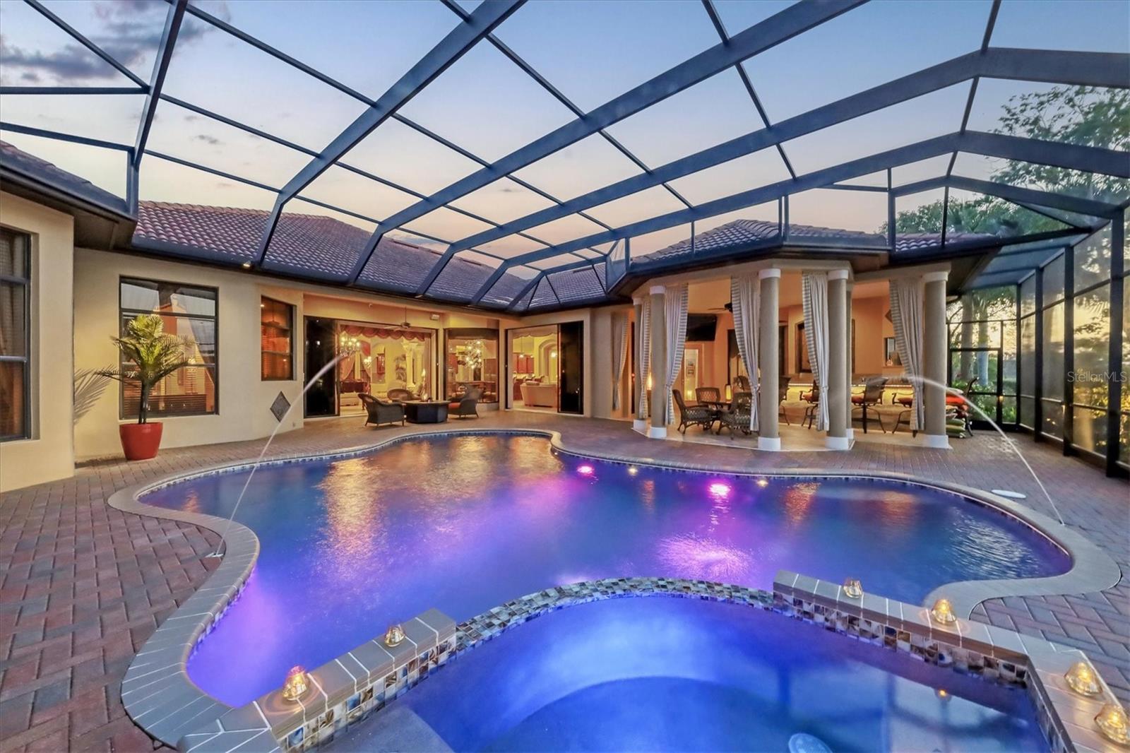 LAKEWOOD RANCH COUNTRY CLUB - Residential