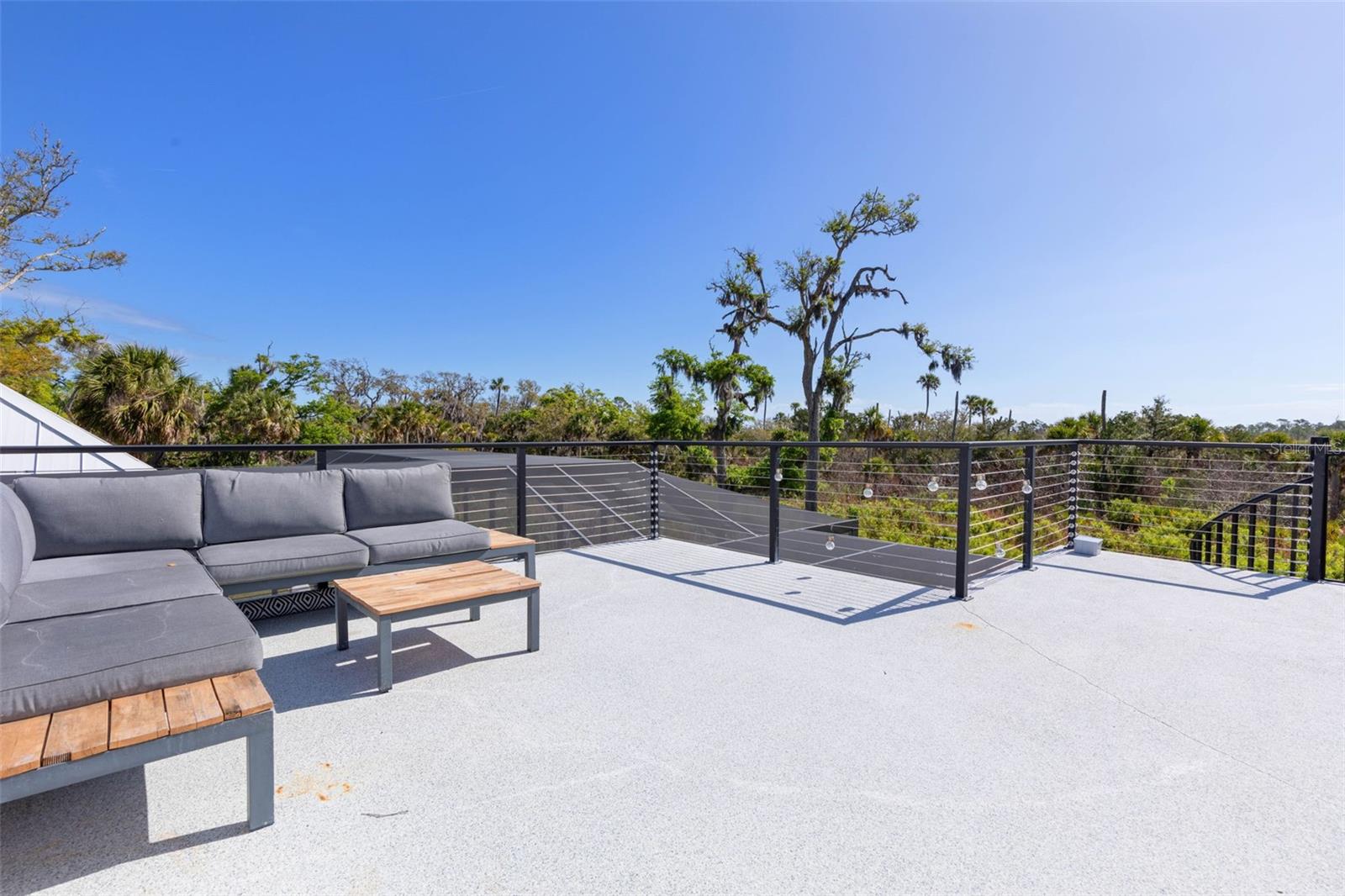 SEASIDE LANDINGS - Residential