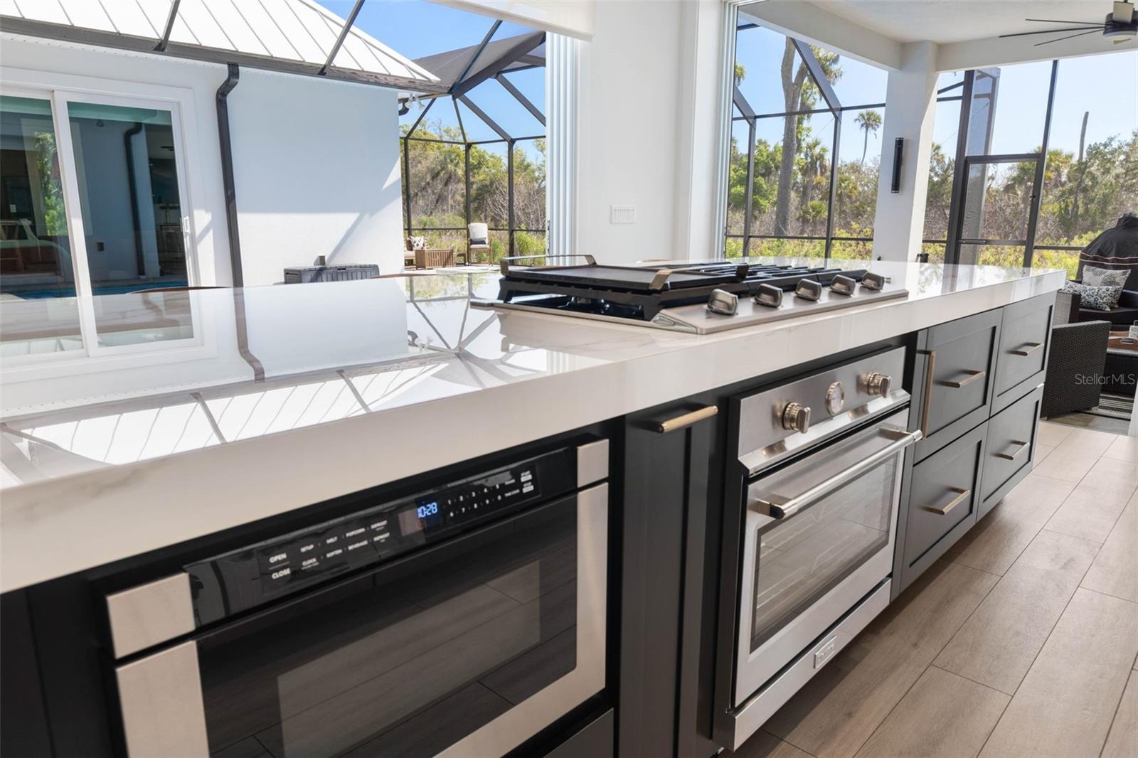 SEASIDE LANDINGS - Residential