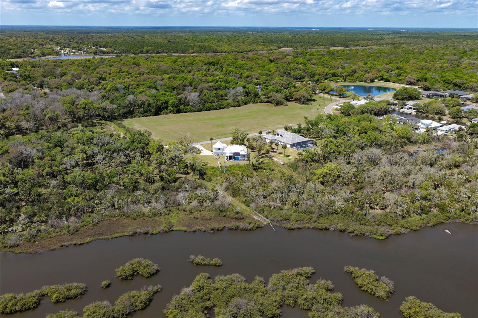 SEASIDE LANDINGS - Residential