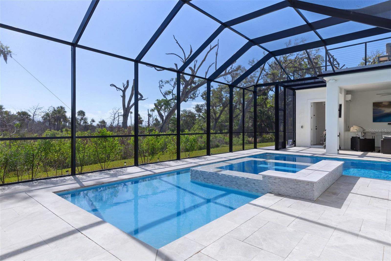 SEASIDE LANDINGS - Residential