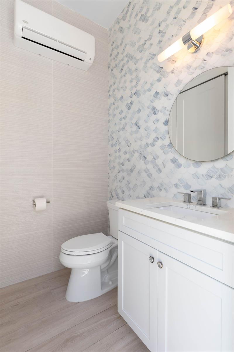 SEASIDE LANDINGS - Residential