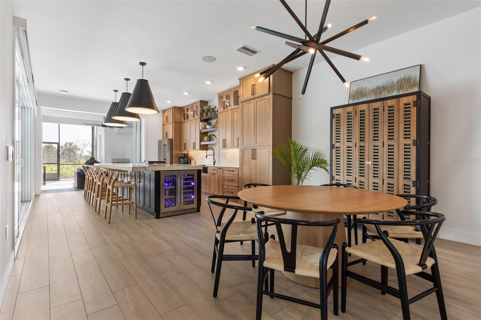 SEASIDE LANDINGS - Residential