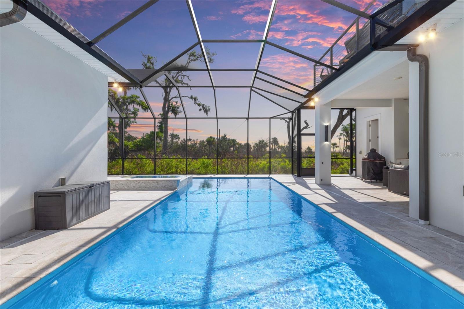 SEASIDE LANDINGS - Residential