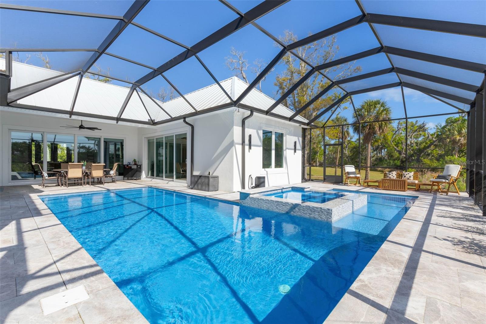 SEASIDE LANDINGS - Residential