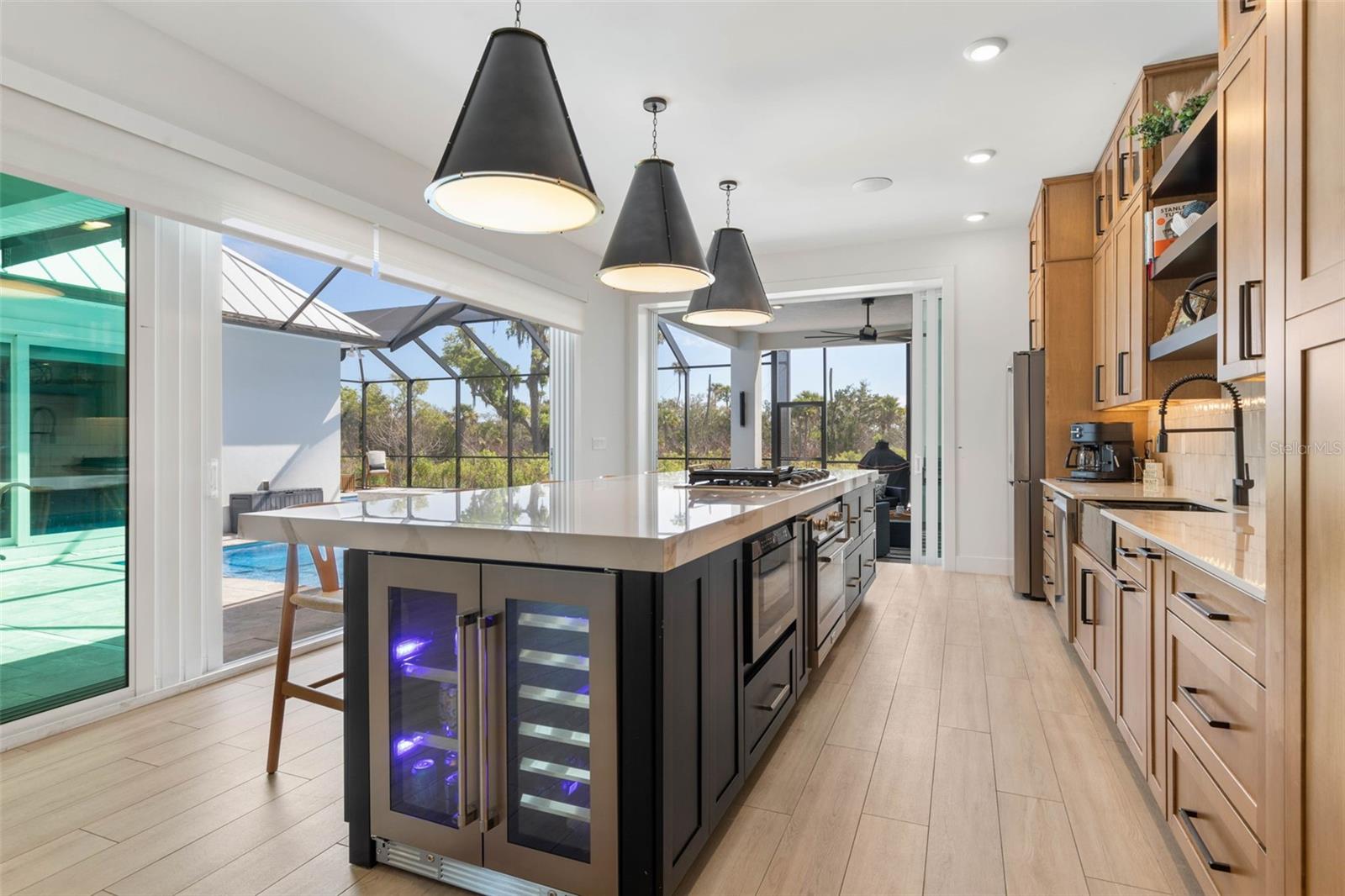 SEASIDE LANDINGS - Residential