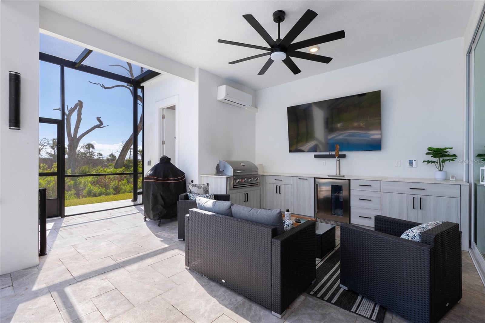 SEASIDE LANDINGS - Residential