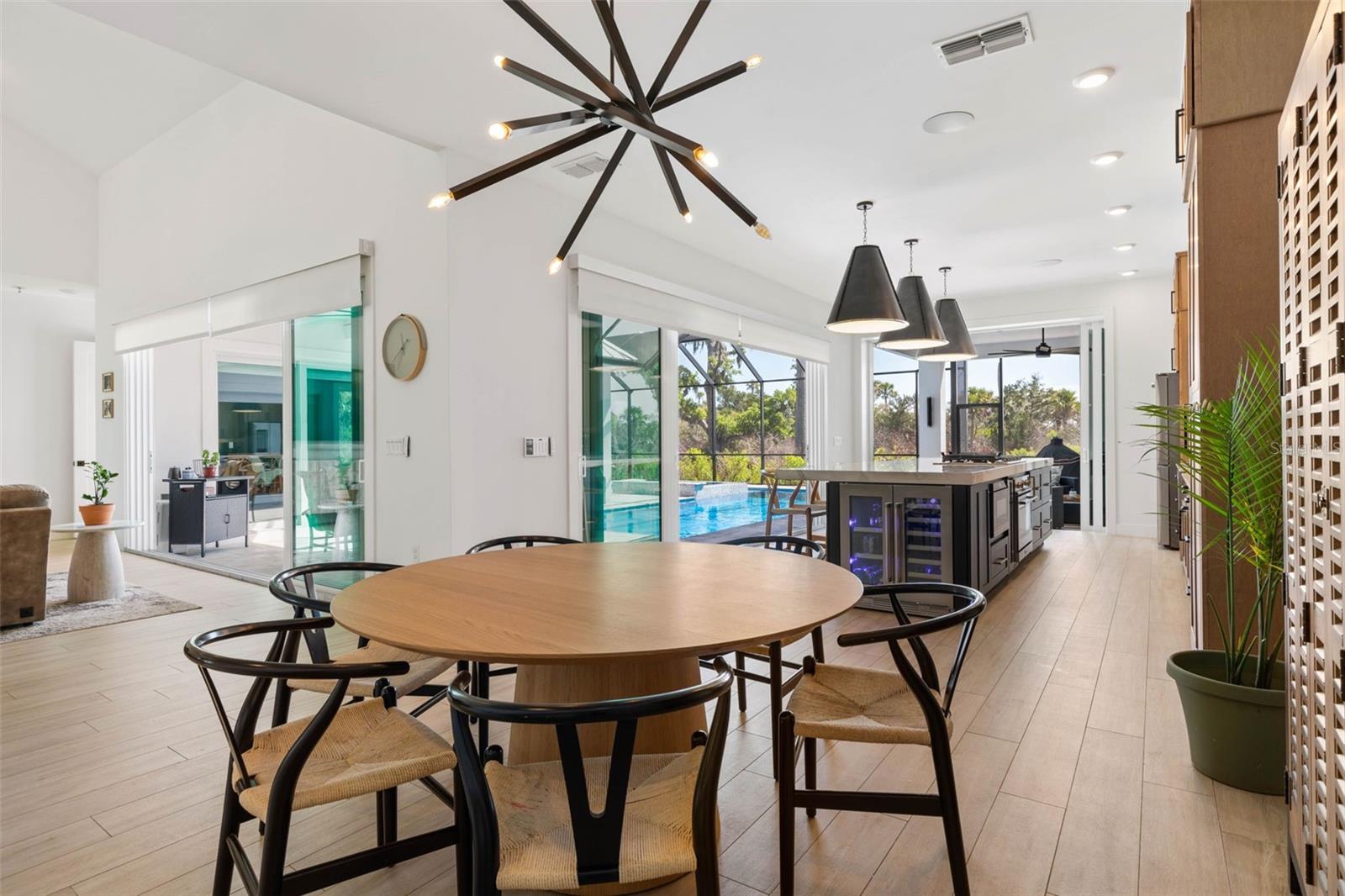 SEASIDE LANDINGS - Residential