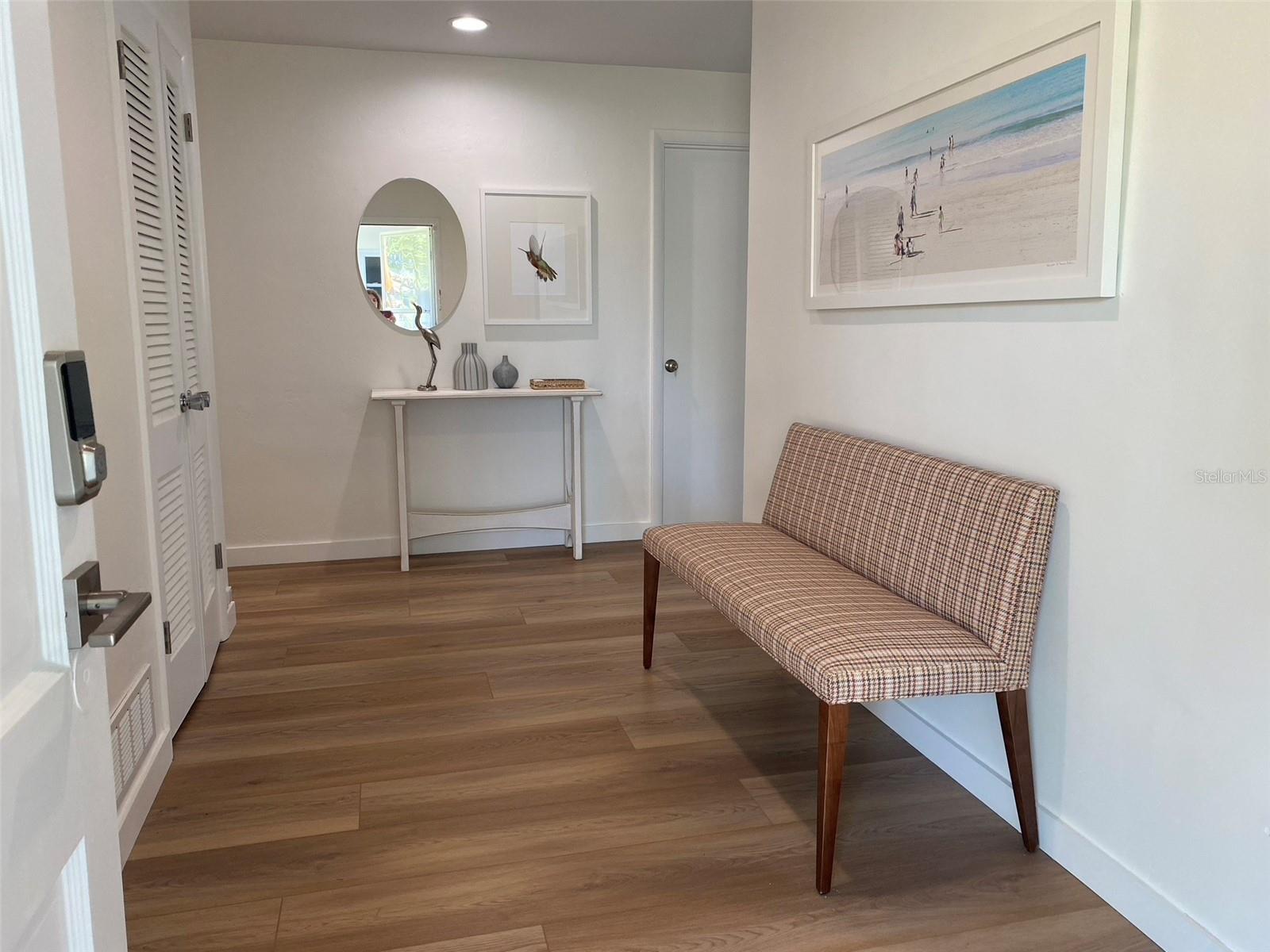 SIESTA ISLES - Residential