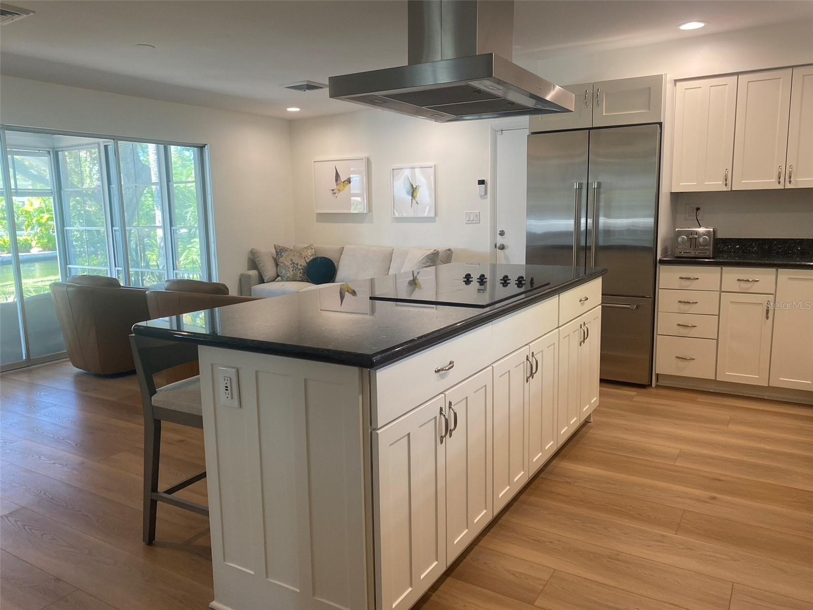 SIESTA ISLES - Residential