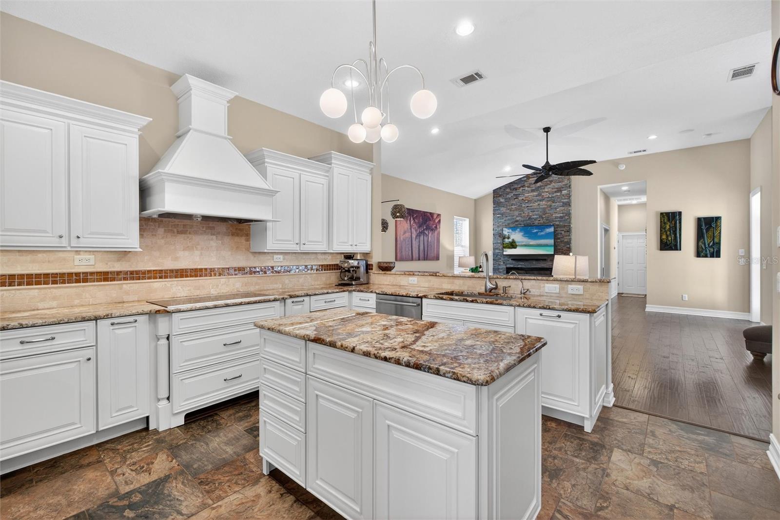 CELEBRATION NORTH VLG UNIT 3 - Residential