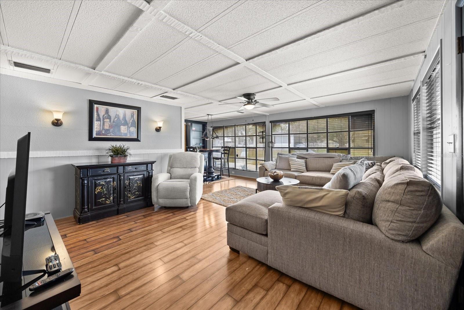 OAK GROVE VILLAGE CONDO - Residential