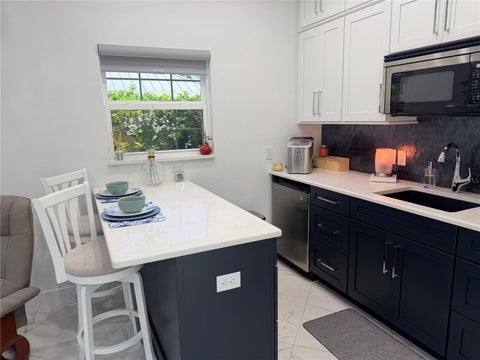 Tiny photo for 9581 SE 49th Terrace, Webster, FL 33597 (MLS # G5118470)