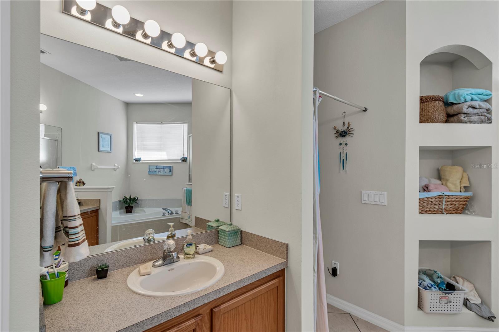 DELTONA LAKES UNIT 11 - Residential