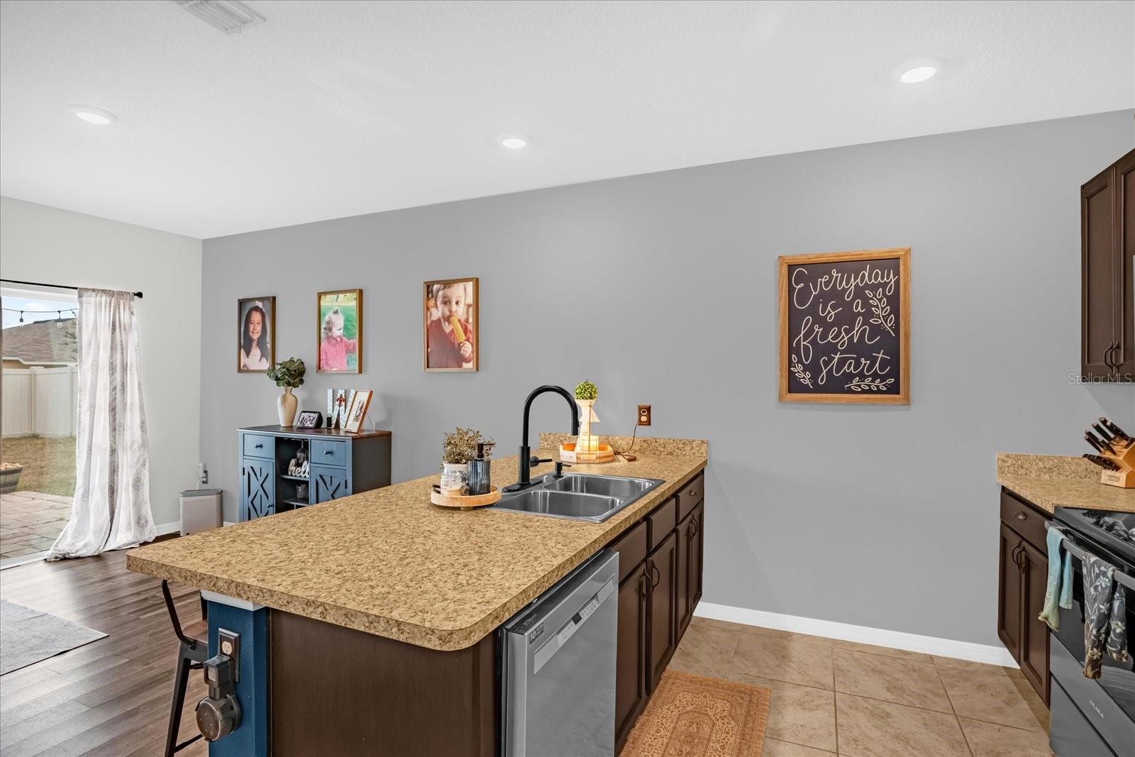 VERANDAH PARK - Residential