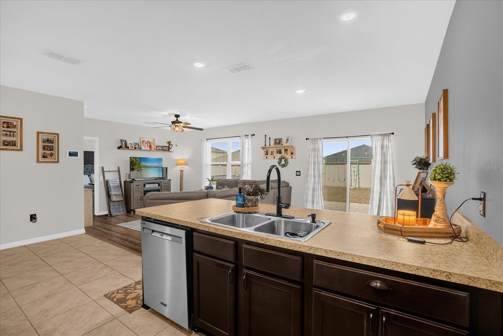 VERANDAH PARK - Residential