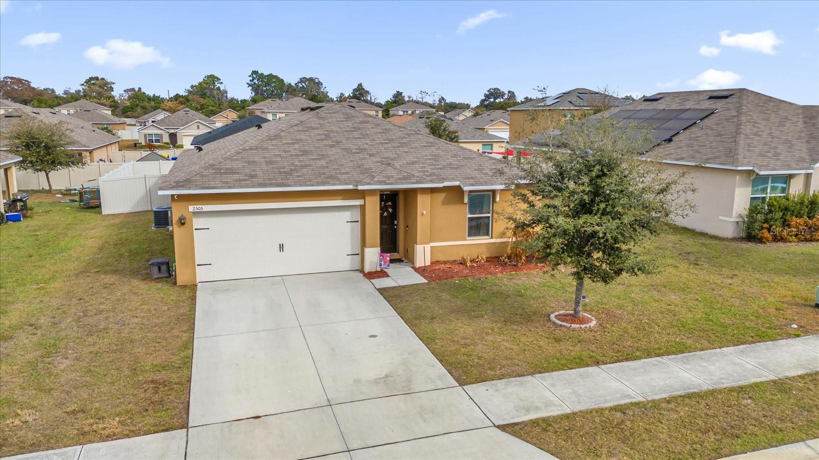 VERANDAH PARK - Residential