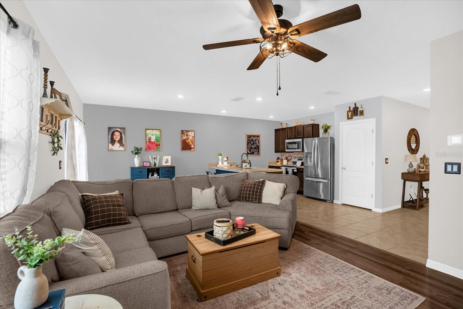 2505 GLACIER EXPRESS LANE