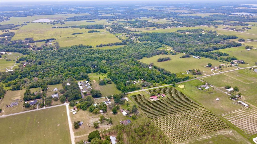 Photo of 14435 Curley Road, Dade City, FL 33525 (MLS # TB8388986)