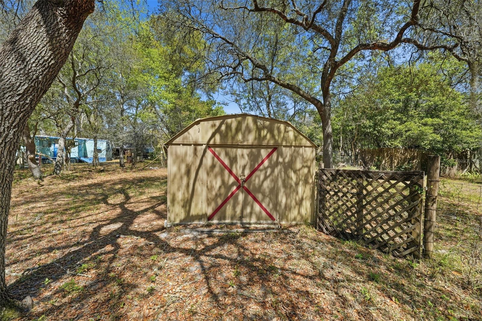 PINE LAKES SOUTH - Residential