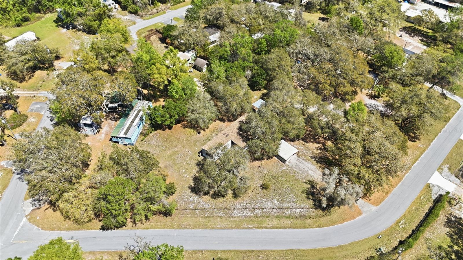 PINE LAKES SOUTH - Residential