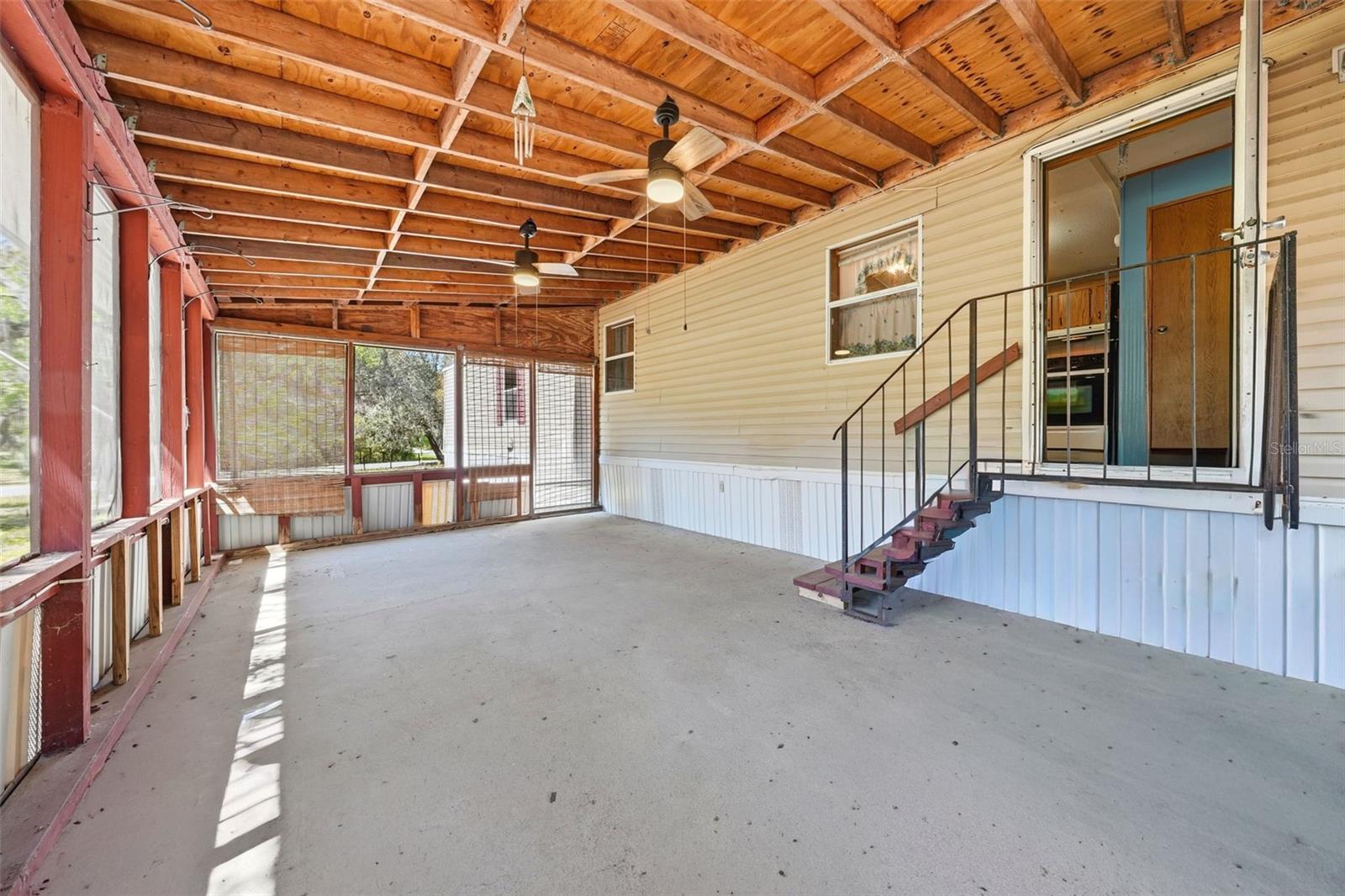 PINE LAKES SOUTH - Residential