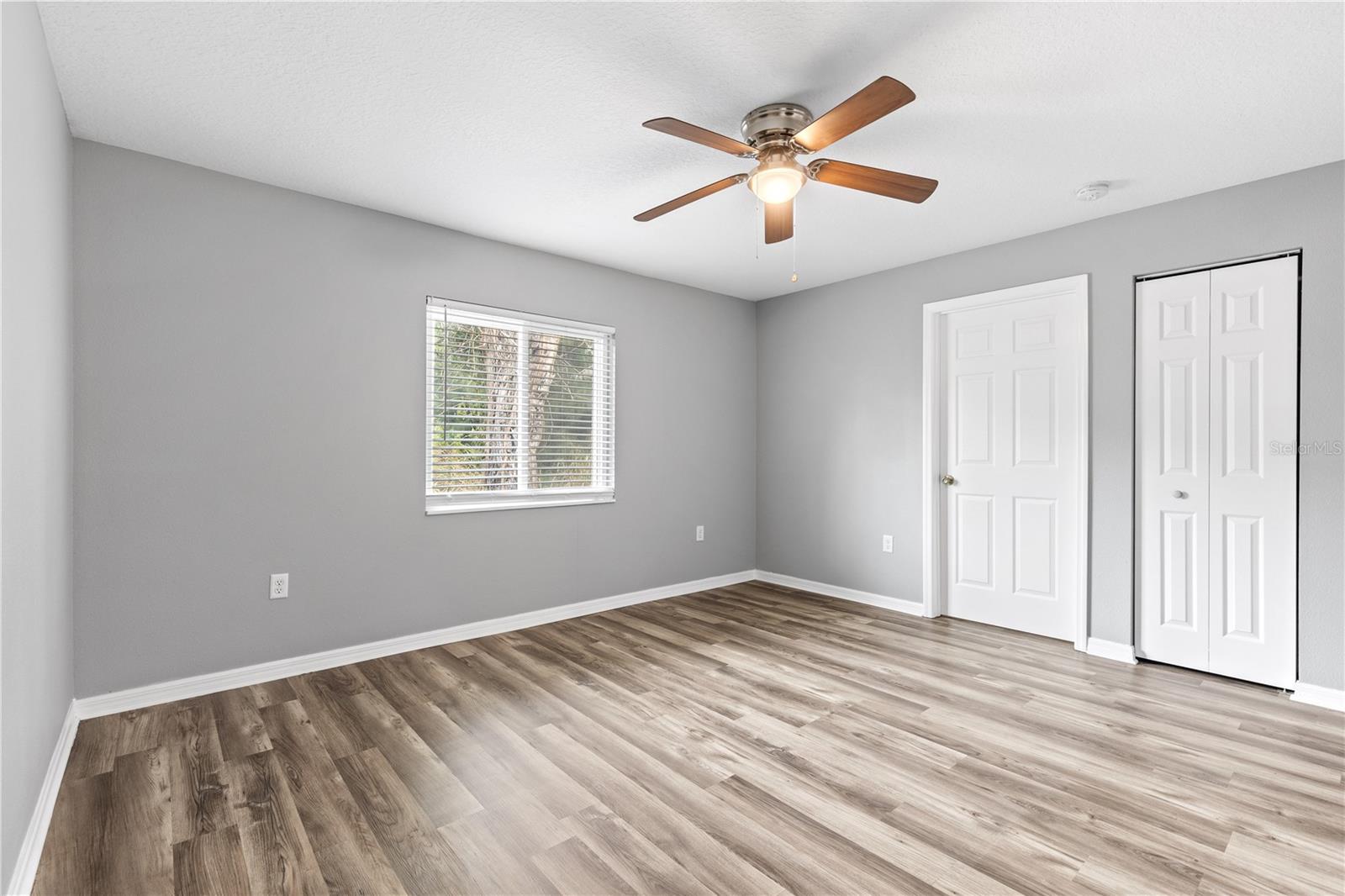 PINECREST - Residential