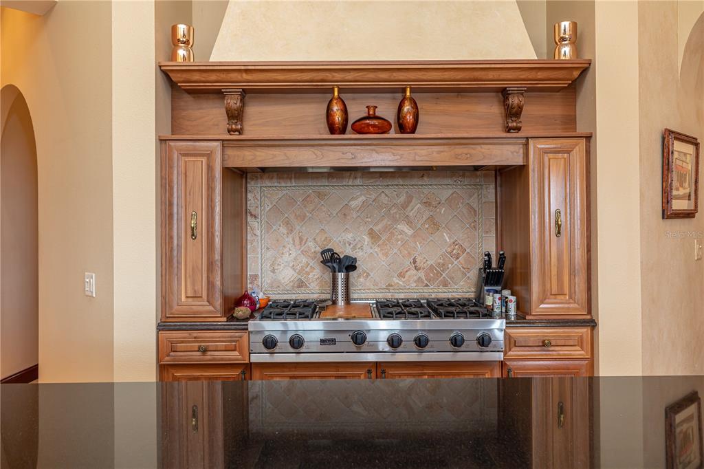 BROOKFIELD COMMONS - Residential