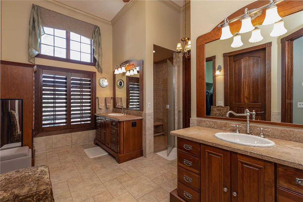 BROOKFIELD COMMONS - Residential