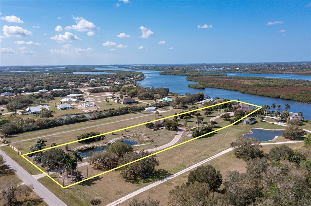 BROOKFIELD COMMONS - Residential