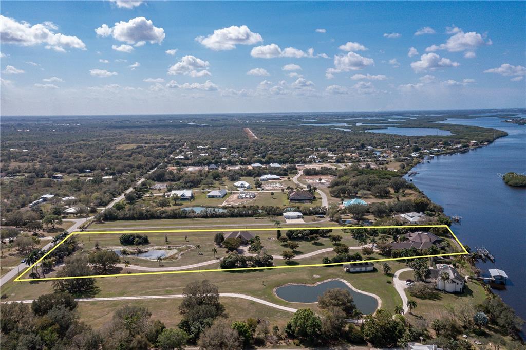 BROOKFIELD COMMONS - Residential