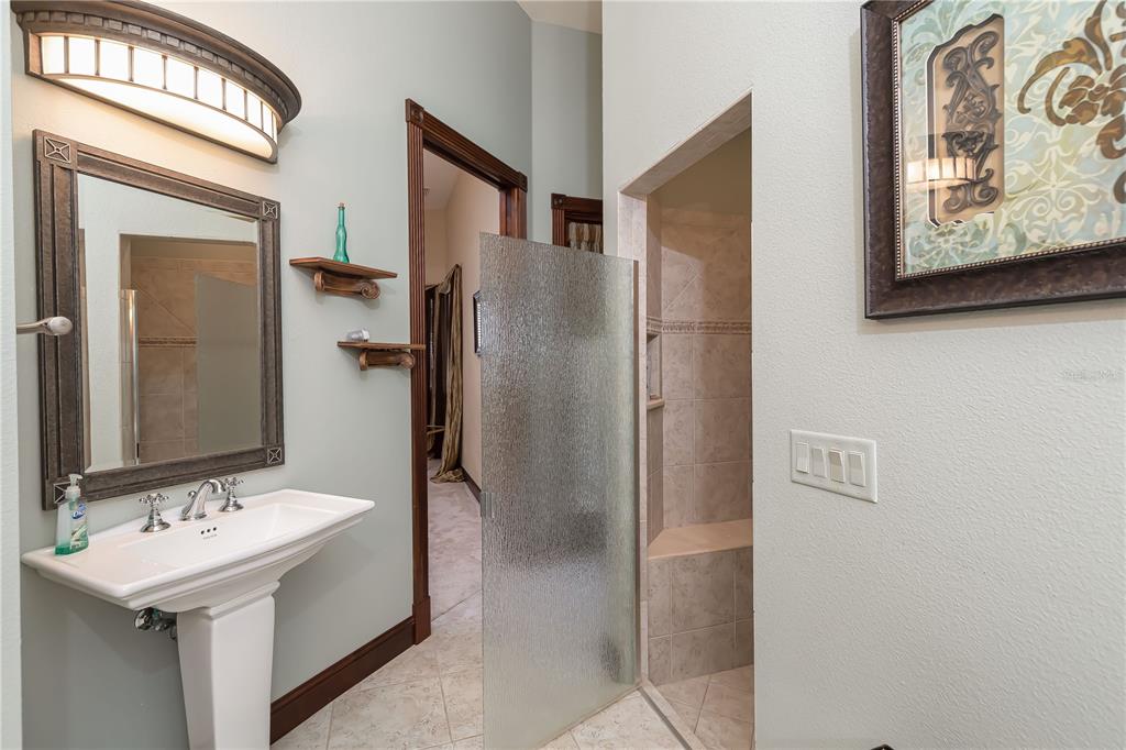 BROOKFIELD COMMONS - Residential