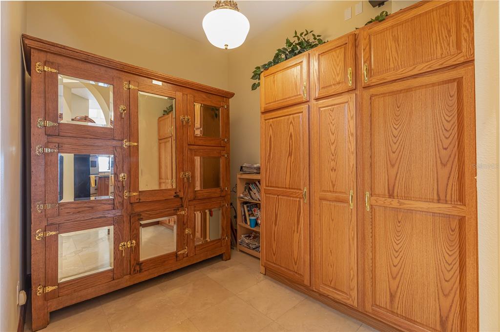 BROOKFIELD COMMONS - Residential