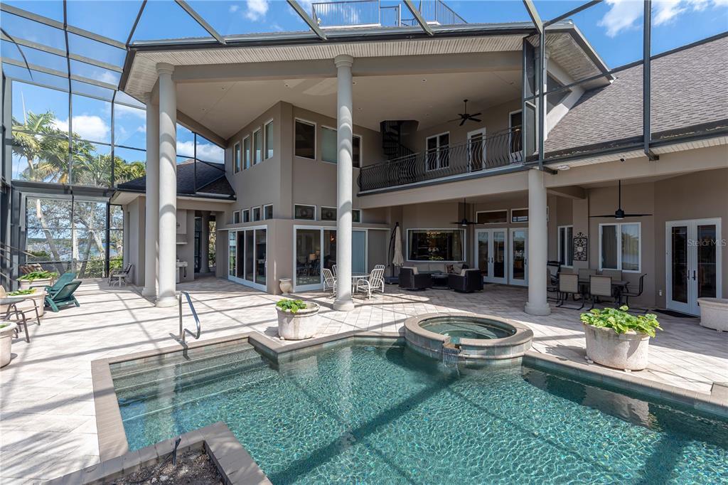 BROOKFIELD COMMONS - Residential